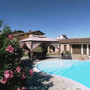 https://bb-il-martin-pescatore.it-lombardy.com